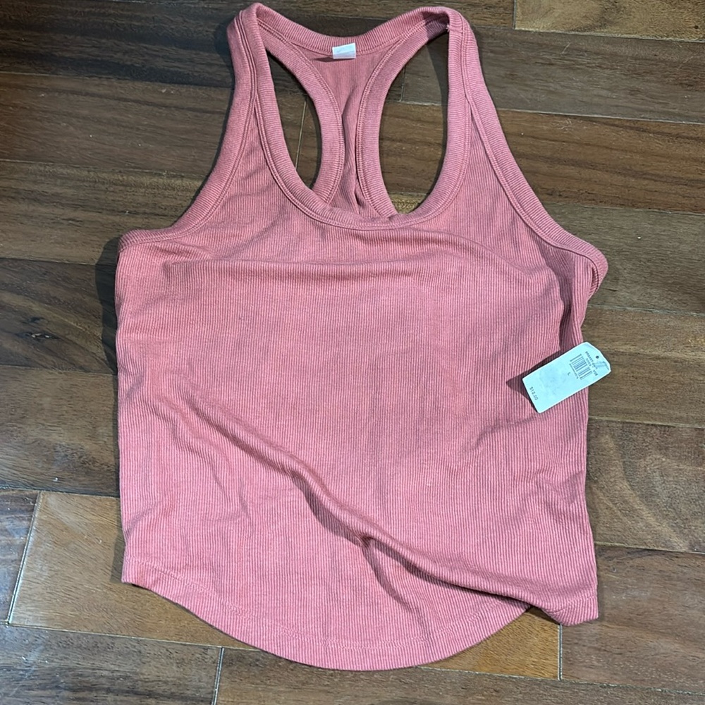 Pink crop tank